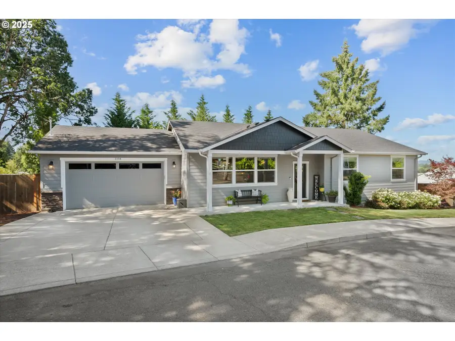 1194 SW Maple St, Dallas, OR 97338 - Image #2