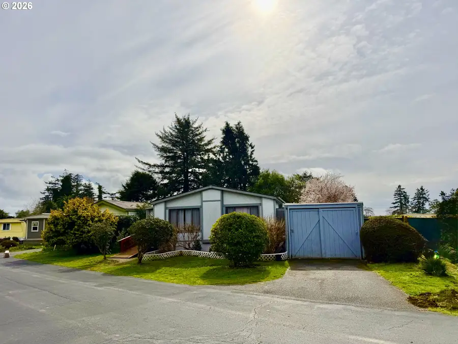 16345 Grootendorst Ln #10, Brookings, OR 97415 - #2