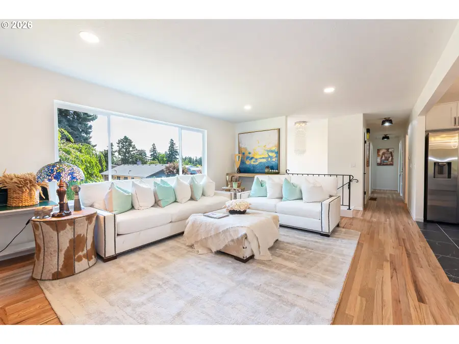 2855 SW 118th Ave, Beaverton, OR 97005 - #2