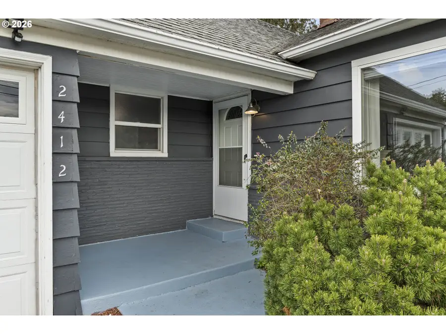 2412 E 6th St, Vancouver, WA 98661 - #3