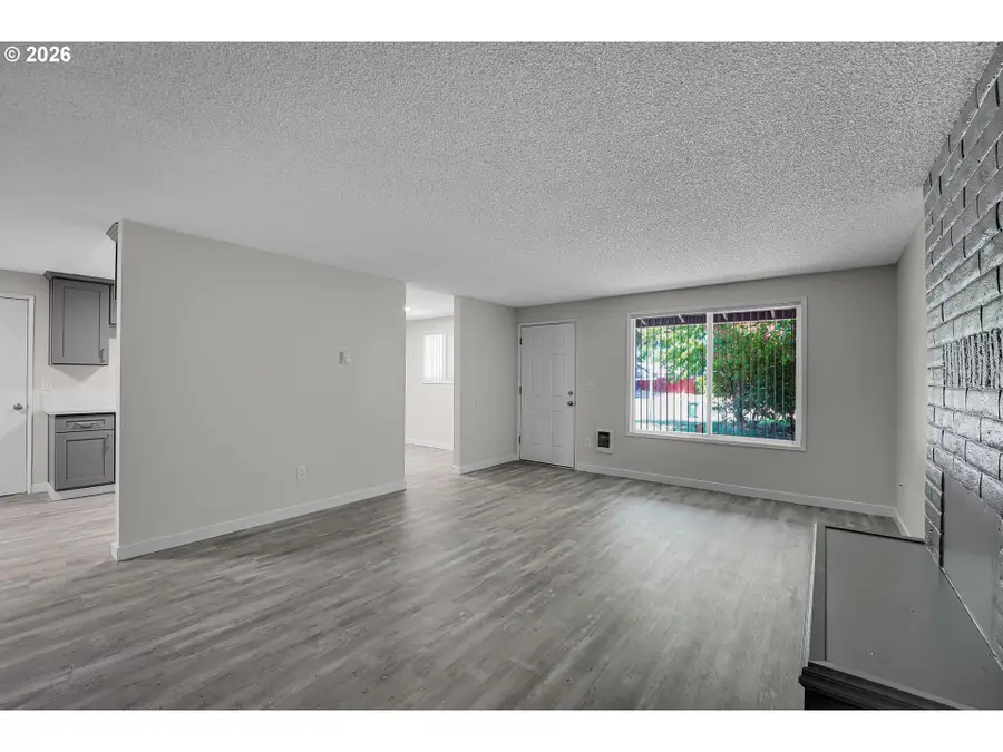 1829 NE 23rd Ct, Hillsboro, OR 97124 - #3