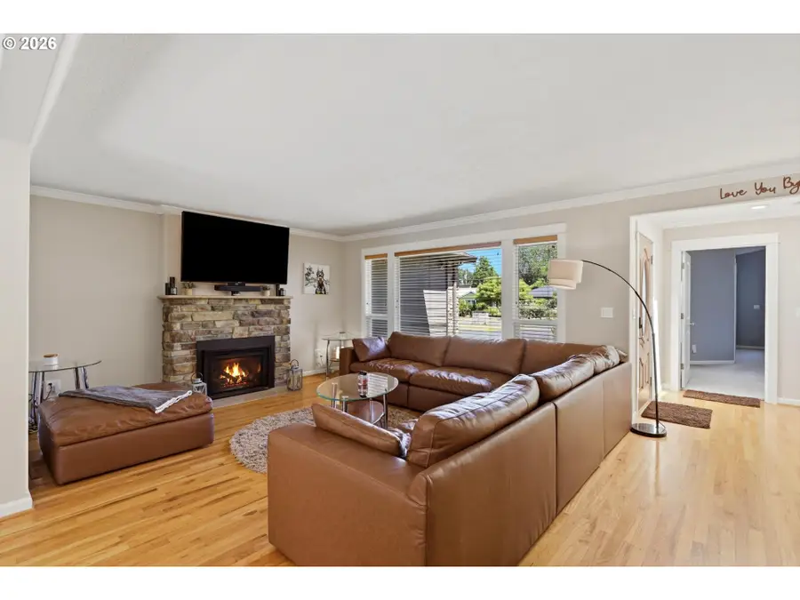 1651 NE 134th Pl, Portland, OR 97230 - #2