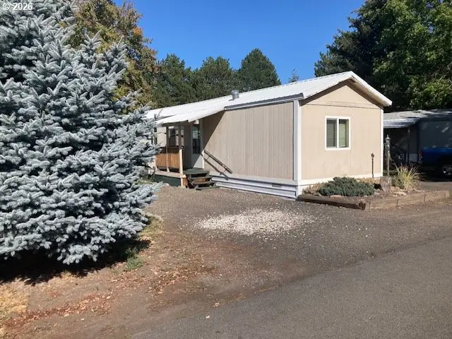 1809 26th St, La Grande, OR 97850 - #1