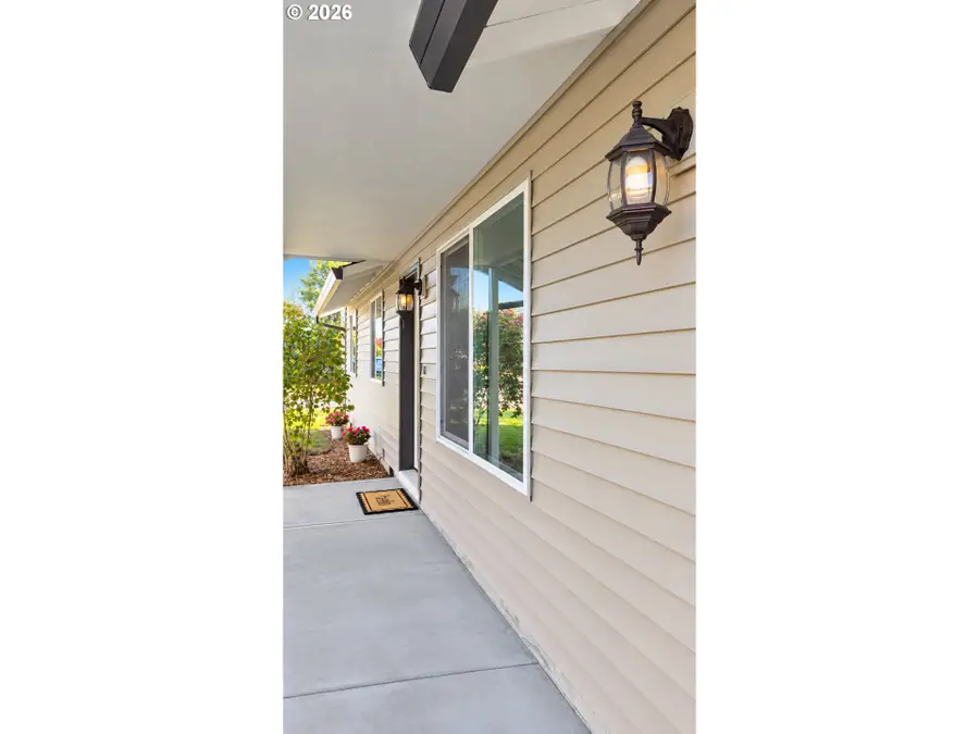 1100 SE 4th Ave, Battle Ground, WA 98604 - #2