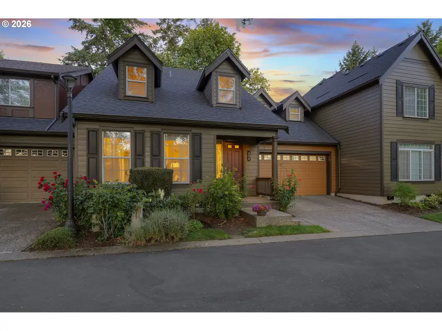988 NE 73rd Ave, Hillsboro, OR 97124 - #3