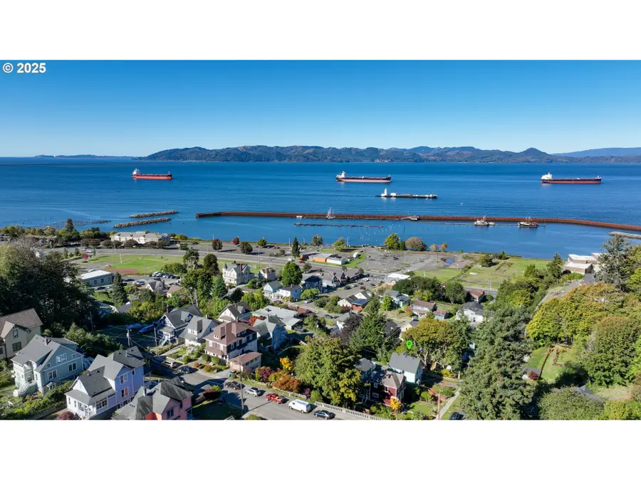 501 38th St, Astoria, OR 97103 - Image #3