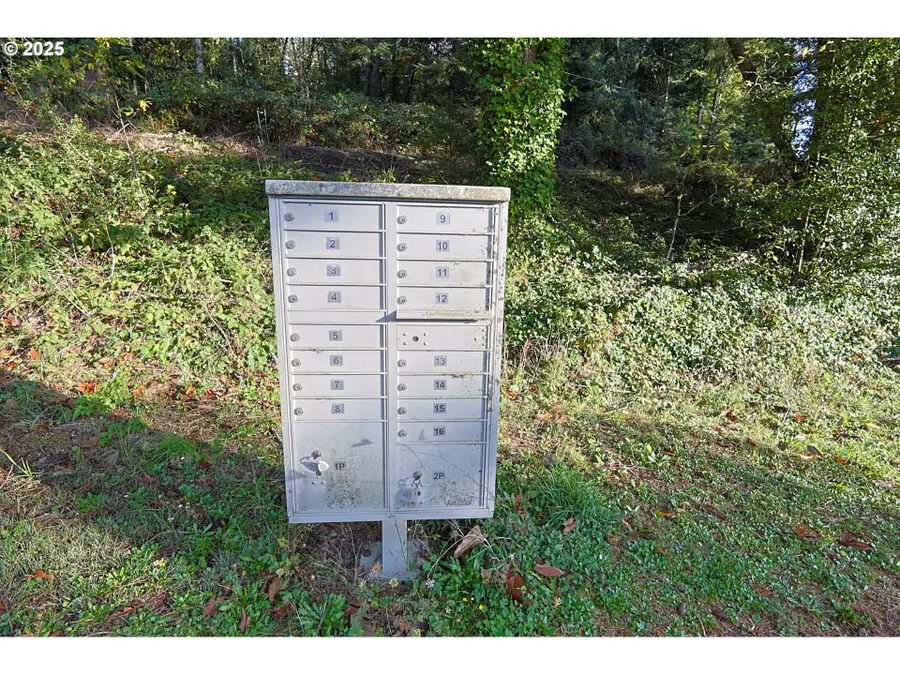 11 Bartleson #1413, Coosbay, OR 97420 - Image #3