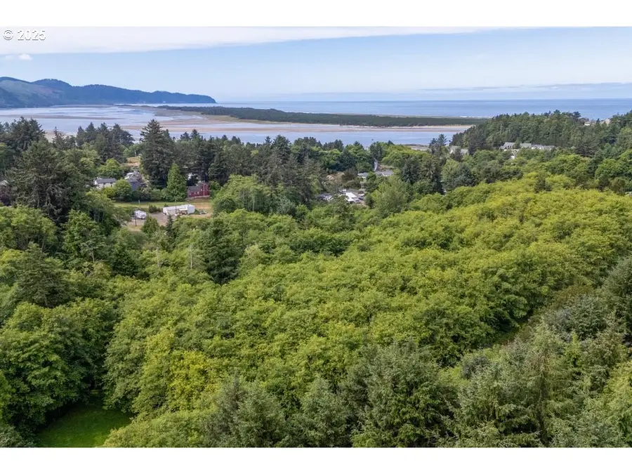 224 Holly Heights Avenue, Netarts, OR 97143 - Image #2