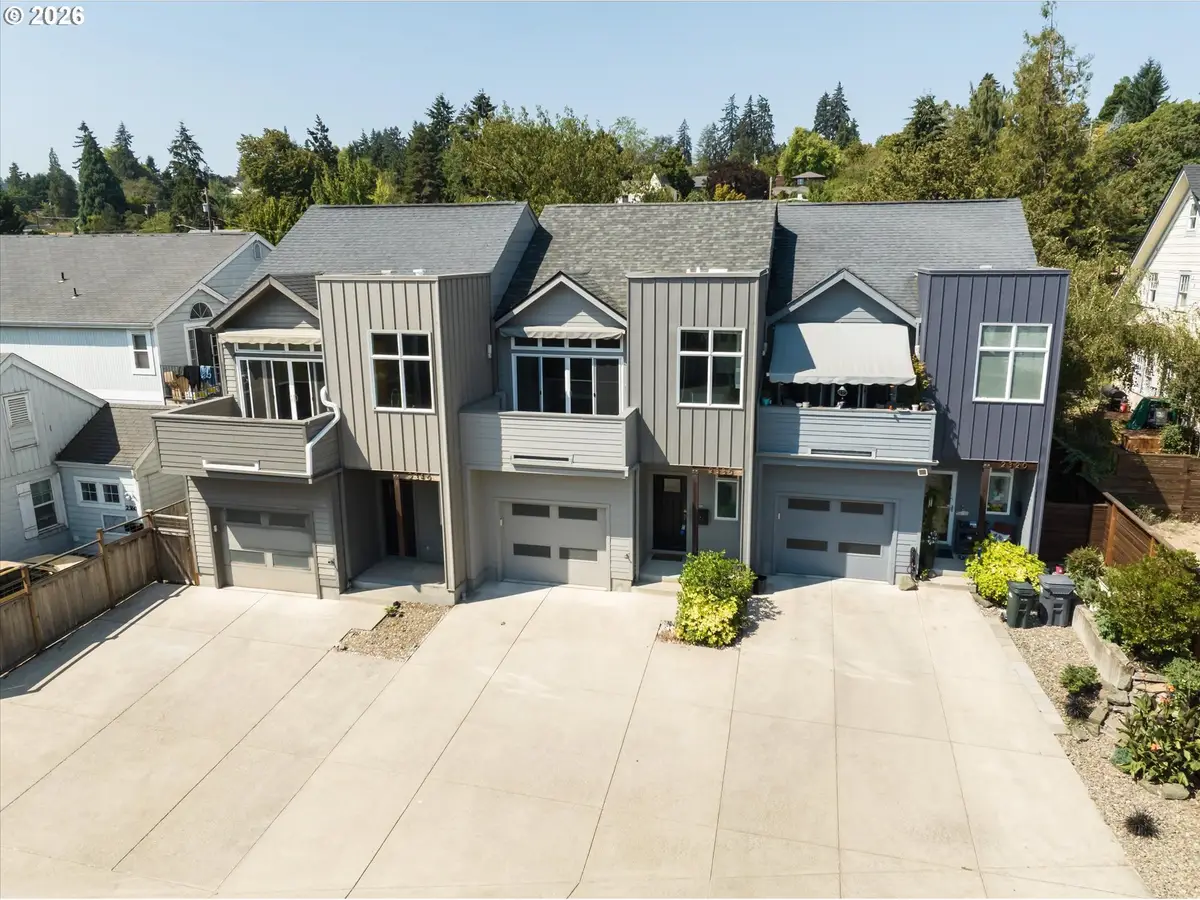 2330 Willamette St, Eugene, OR 97405 - #1