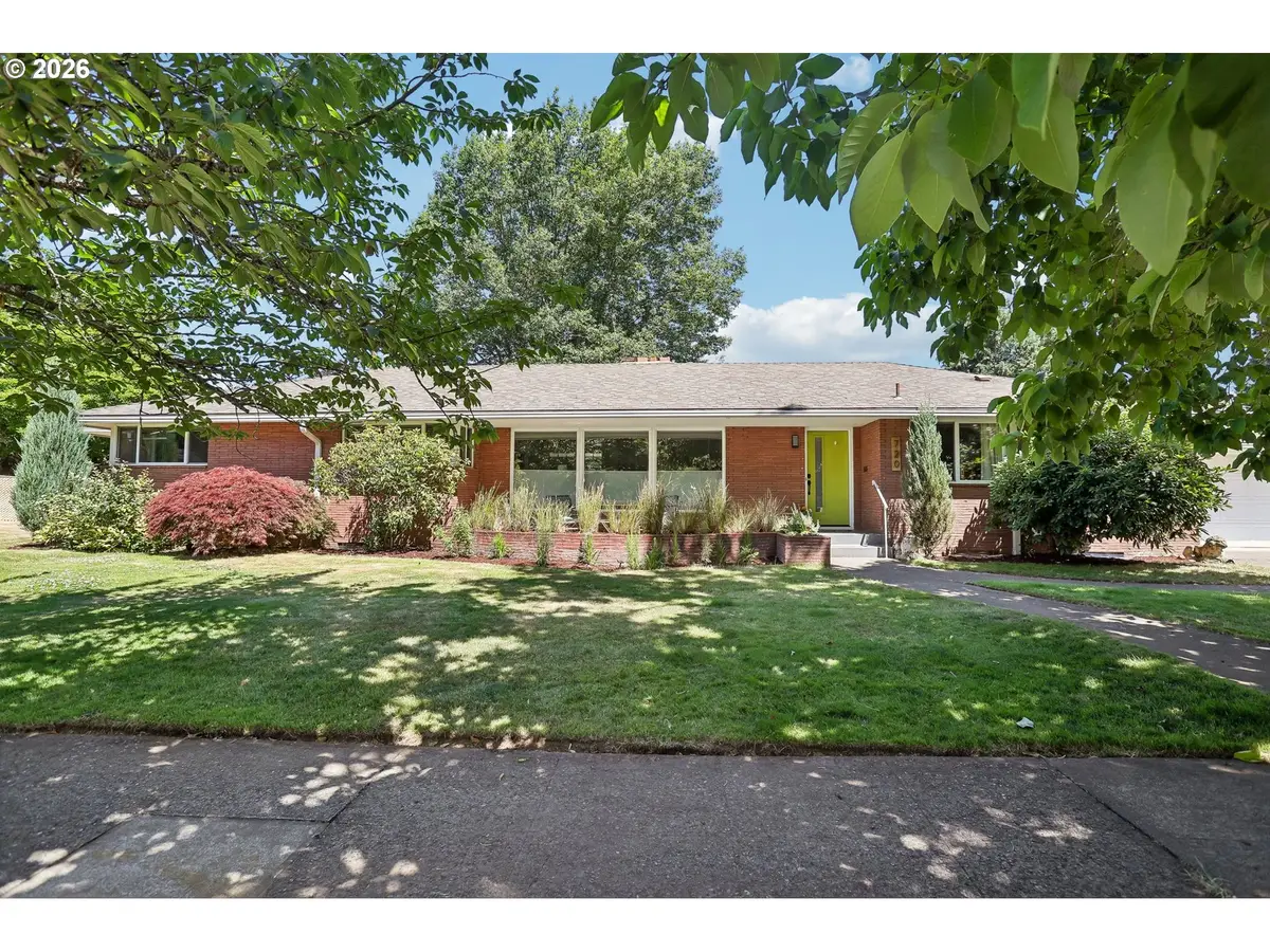 720 NE 107th Pl, Portland, OR 97220 - #1