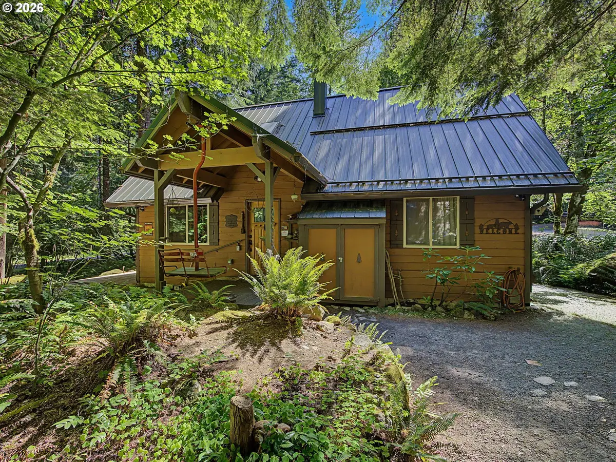 72410 E Smith Loop, Rhododendron, OR 97049 - #1