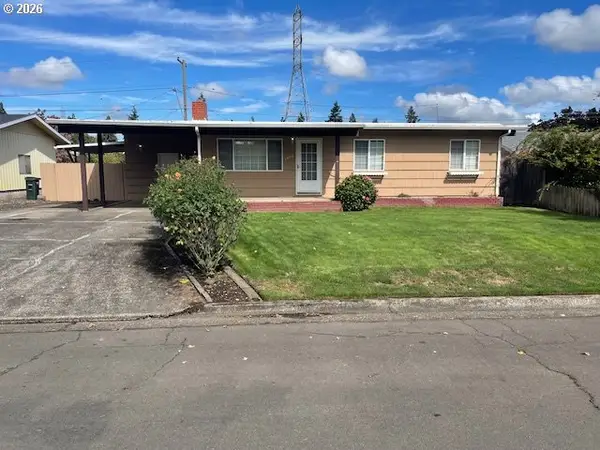 1466 W Fairview Dr, Springfield, OR 97477