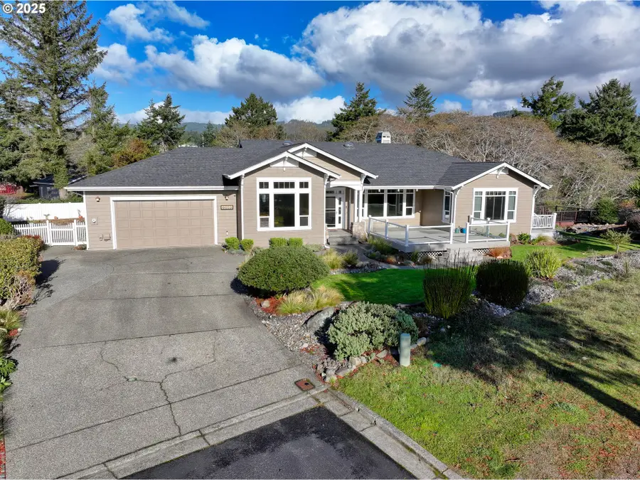 96546 Sunridge Ter, Brookings, OR 97415 - #3