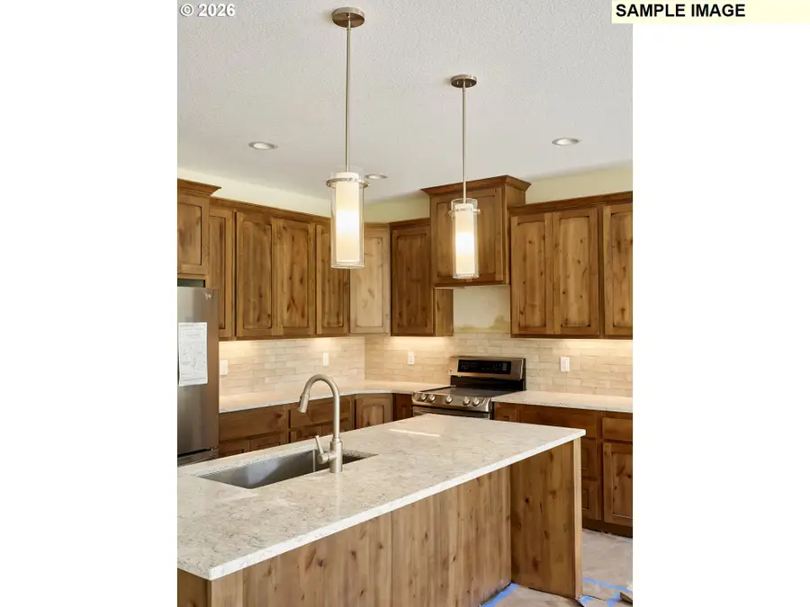 118 Annabelle St, Castle Rock, WA 98611 - #3