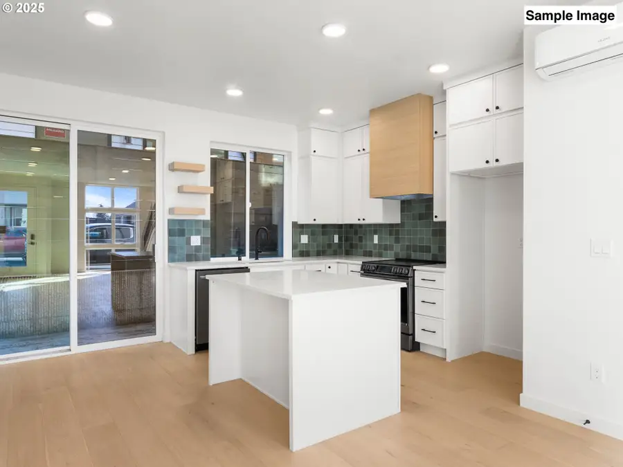 1911 Broadway St #2, Vancouver, WA 98663 - Image #3