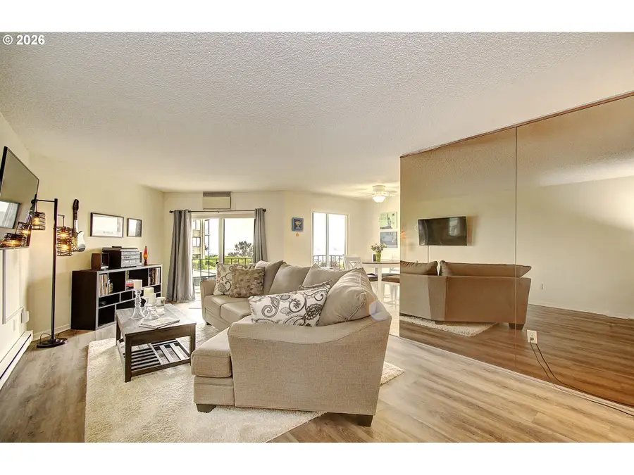 5565 E Evergreen Blvd #3210, Vancouver, WA 98661 - #3