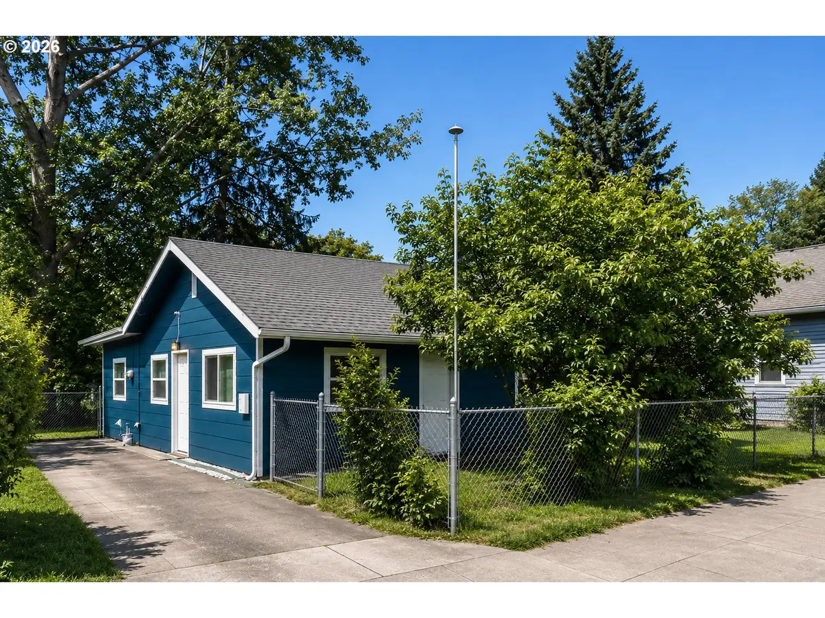 9946 N Lombard St, Portland, OR 97203 - #1