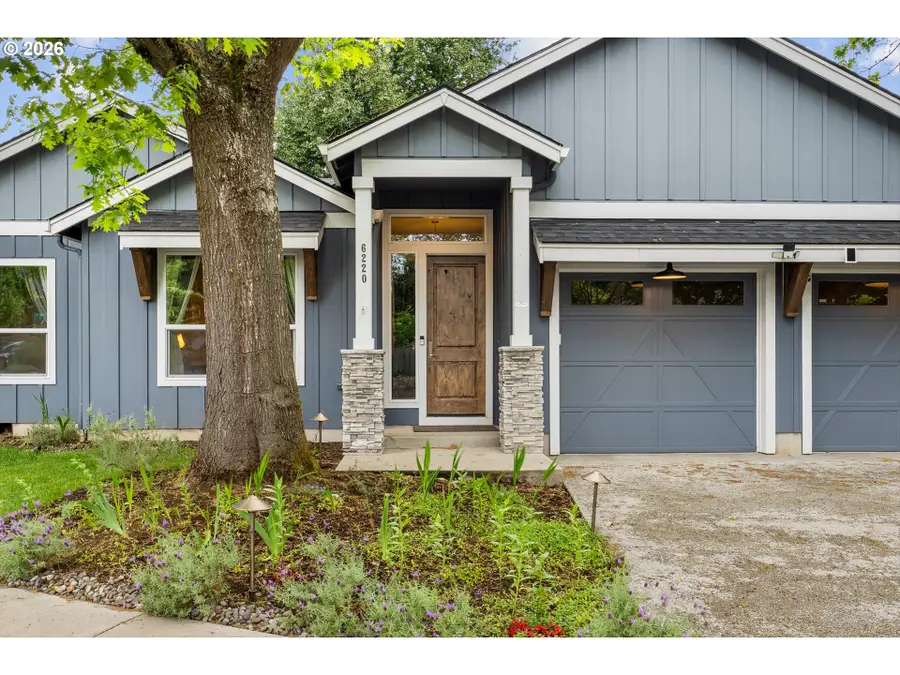 6220 NW Bernie Dr, Vancouver, WA 98663 - #2