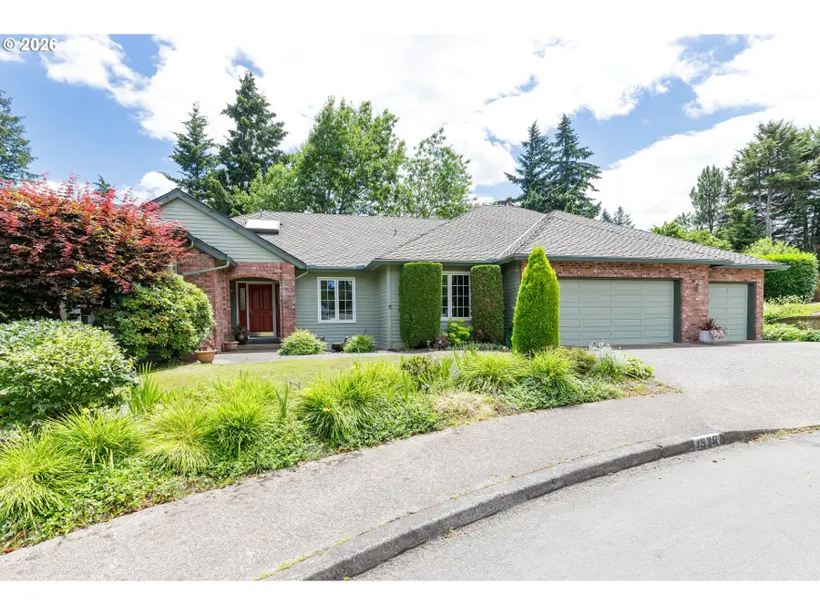1326 Stonehaven Dr, Northwest Clackamas, OR 97068 - #3