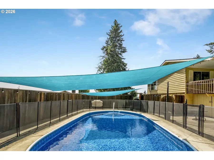 10824 SE 95th Ct, Northwest Clackamas, OR 97086 - #3
