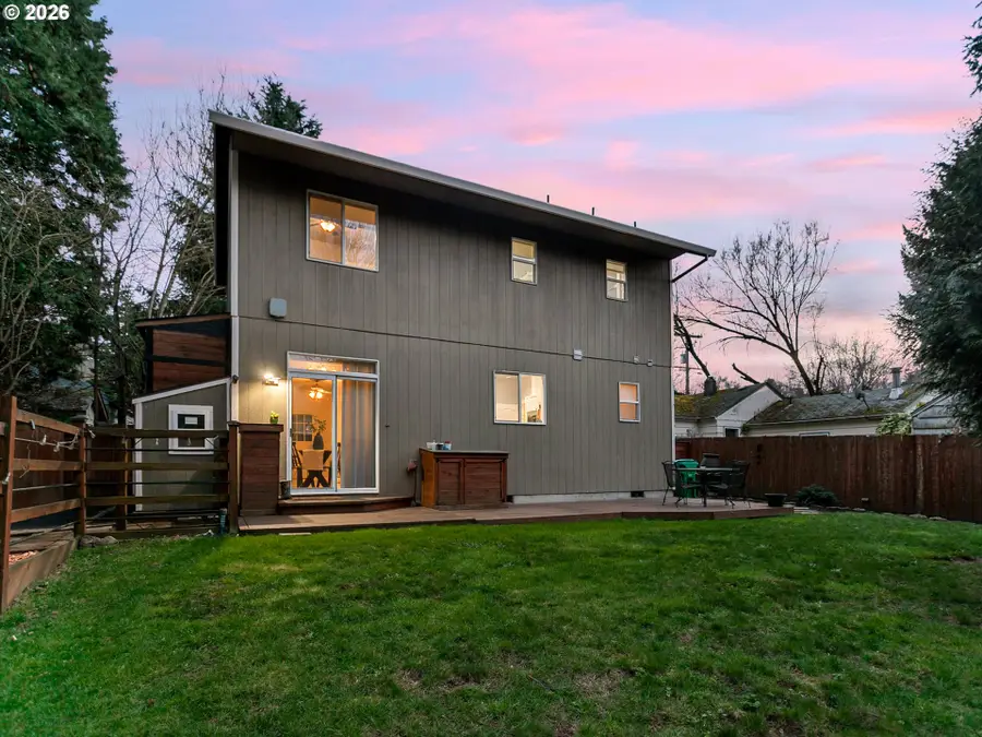 5205 NE Simpson St, Portland, OR 97218 - #3