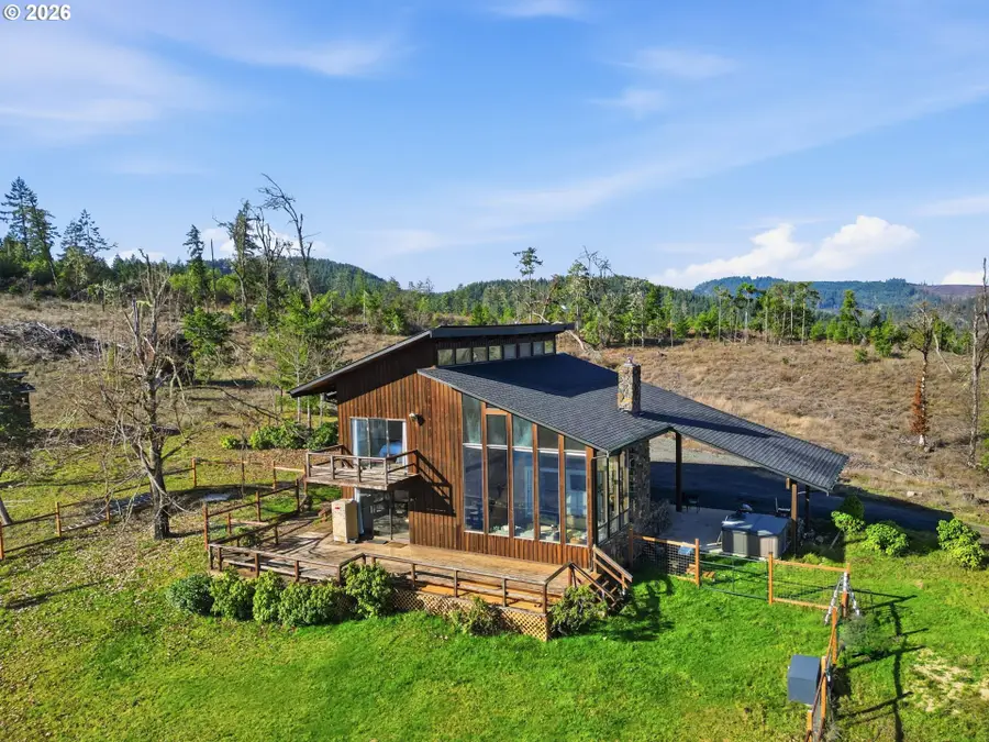 31149 Camas Swale Rd, Creswell, OR 97426 - Image #3