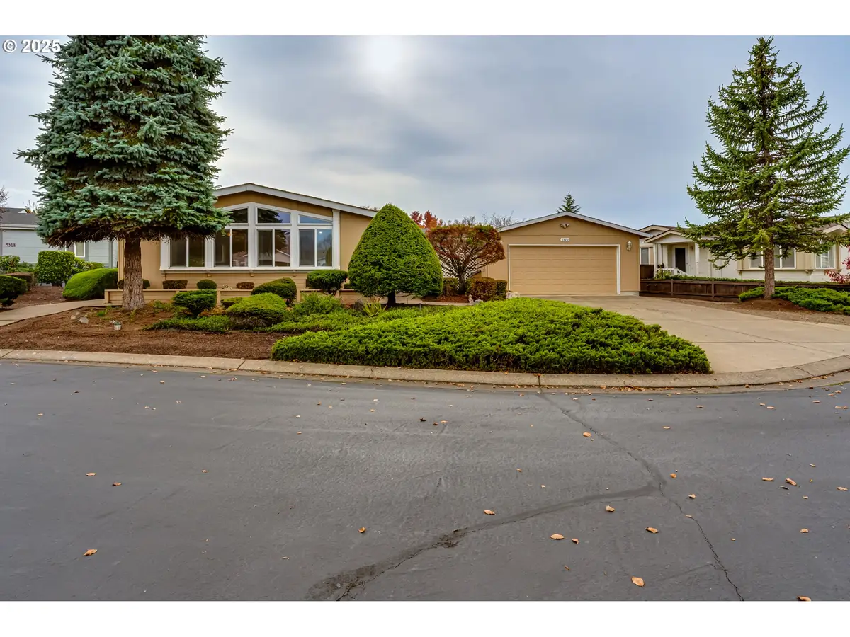 5320 Burke St, Eugene, OR 97402 - Image #1