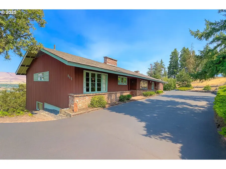 115 W Scenic Dr, The Dalles, OR 97058 - #3