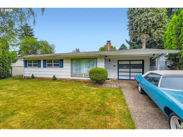 3209 SE 165th Pl, Portland, OR 97236