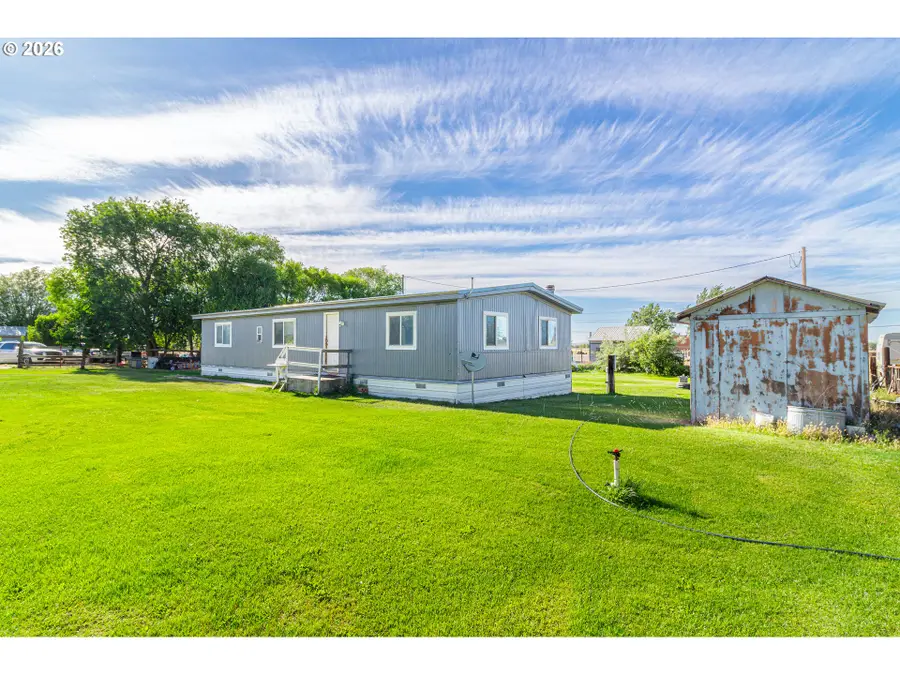 80649 Crooked Rd, Irrigon, OR 97844 - #3