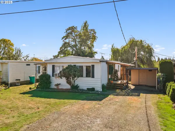 1305 NE Knowles Dr, Vancouver, WA 98685