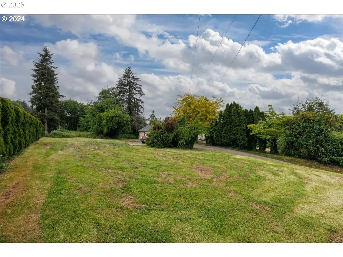 14345 SW 100th Ave, Tigard, OR 97224 - Image #1