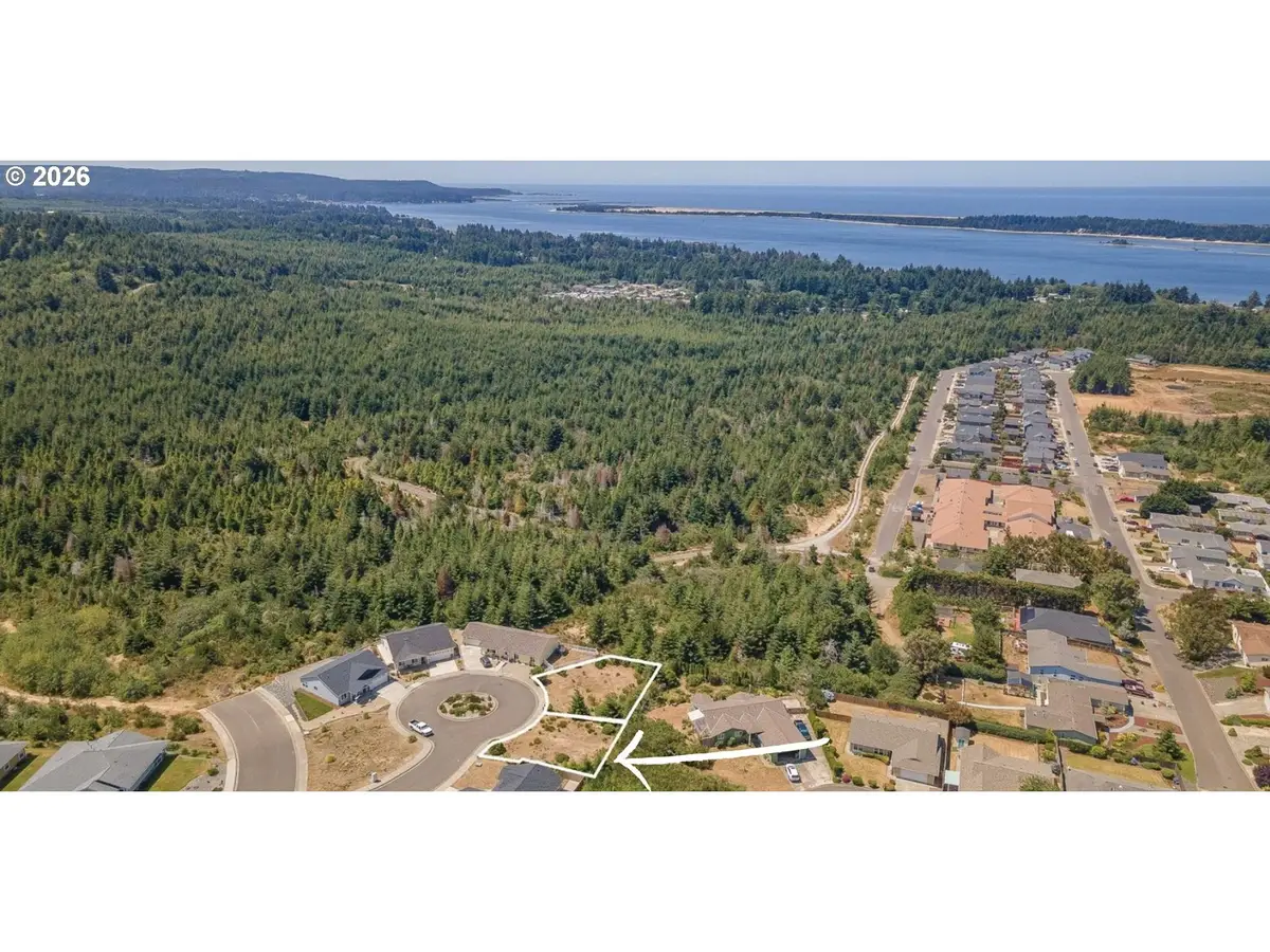 1 Nautical Ct, Coos Bay, OR 97420 - #1