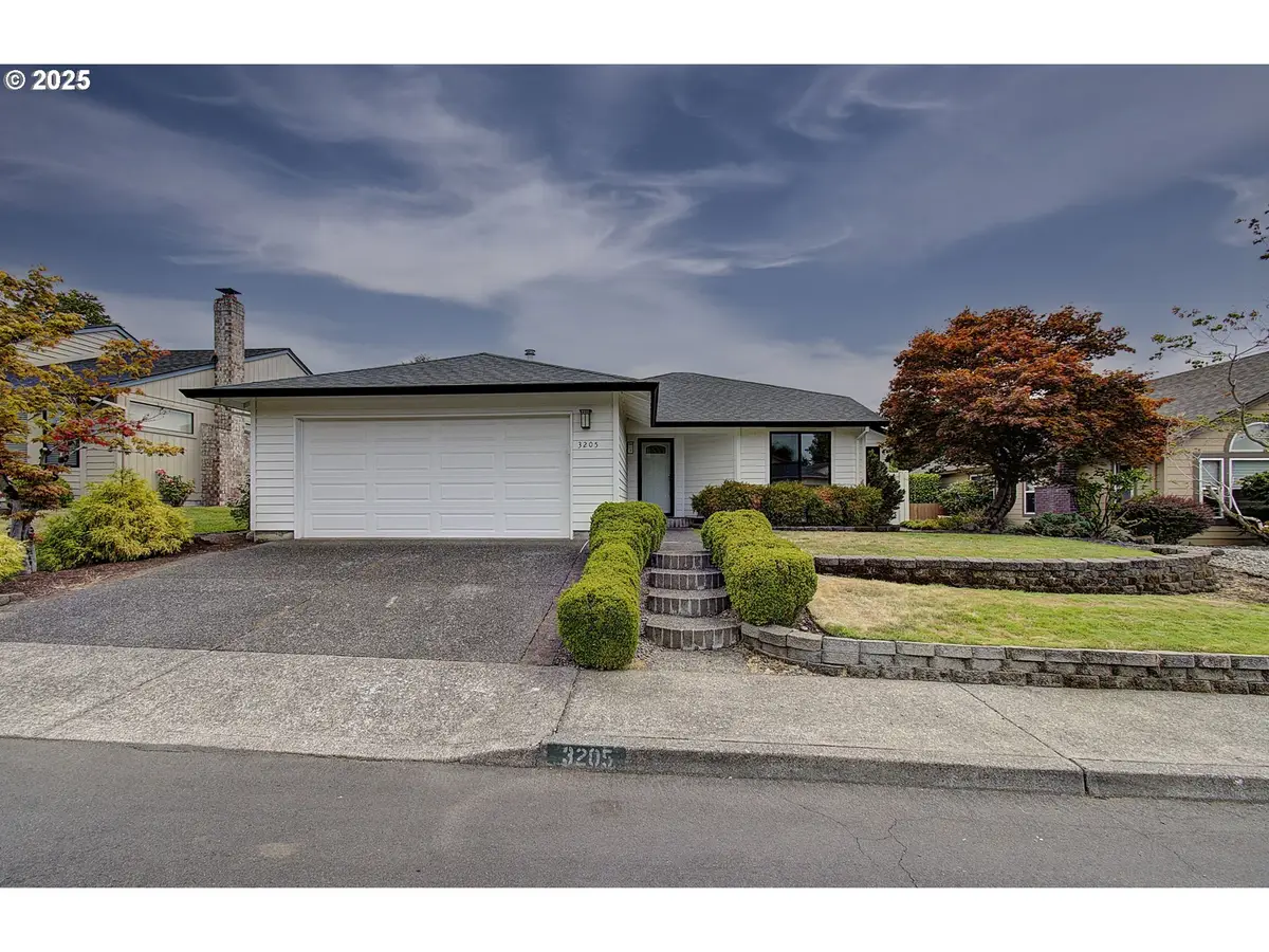 3205 SE 153rd Ave, Vancouver, WA 98683 - Image #1