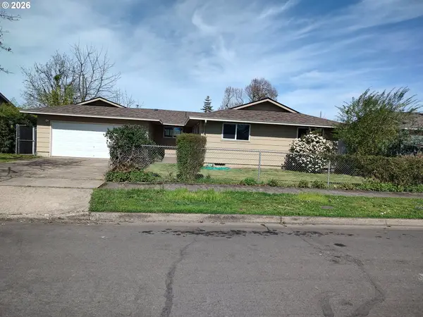 778 V St, Springfield, OR 97477