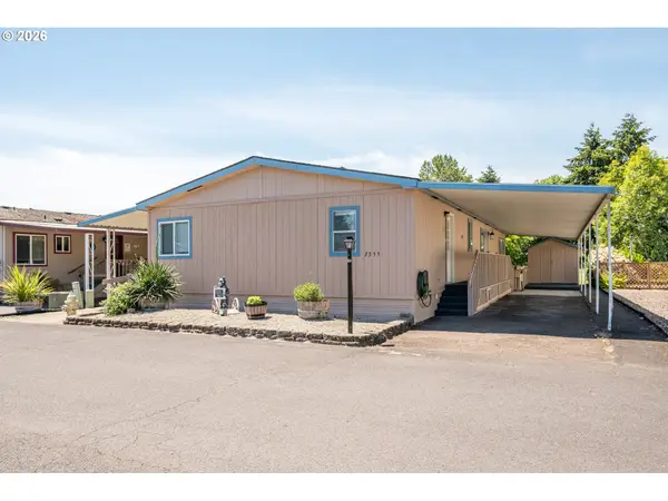 2355 Sparrow Loop #169, Kelso, WA 98626