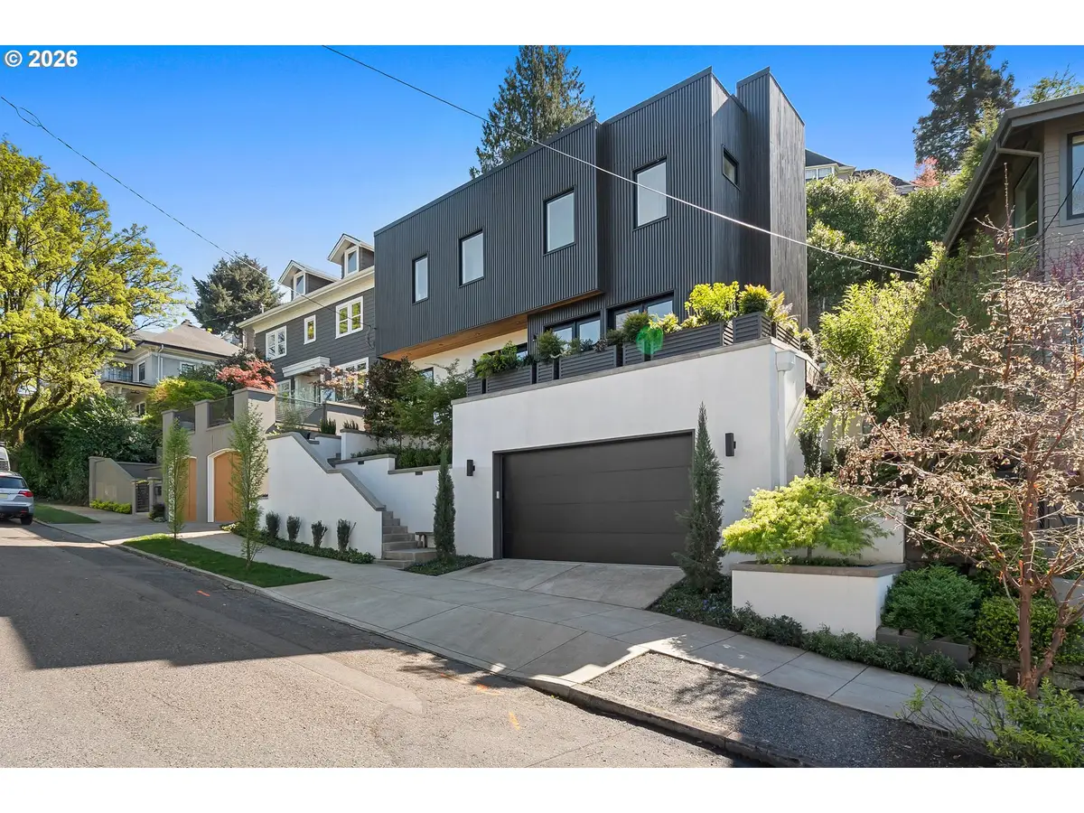 2870 NW Westover Rd, Portland, OR 97210 - #1