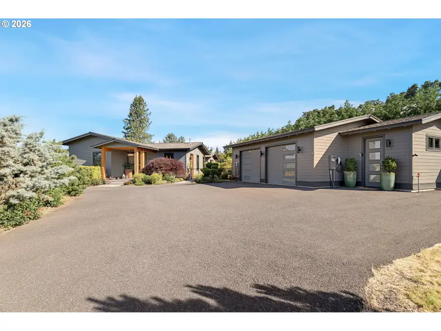 153 Palos Verdes, White Salmon, WA 98672 - #2