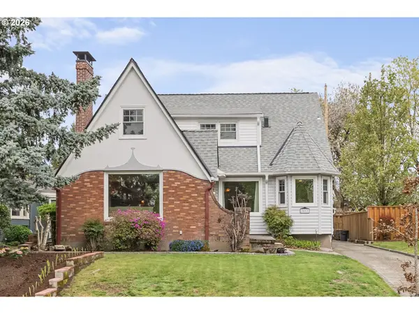 7017 NE Sacramento St, Portland, OR 97213