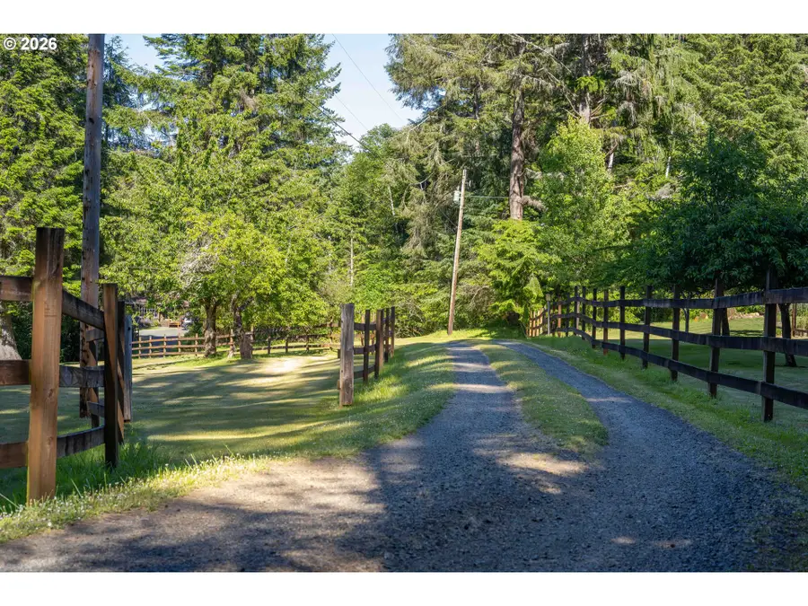 61921 Ross Inlet Rd, Eastside, OR 97420 - #2