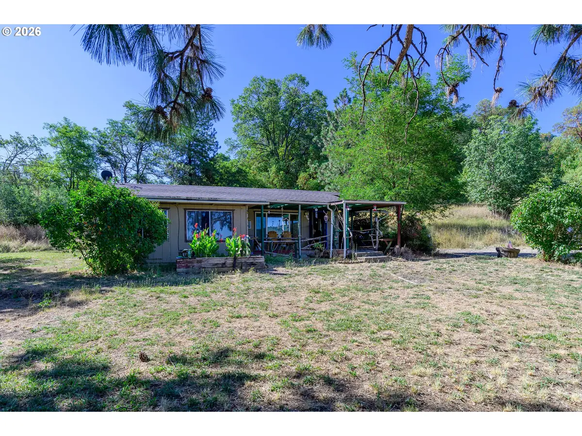 2167 Jackie Ave, Roseburg, OR 97471 - #1