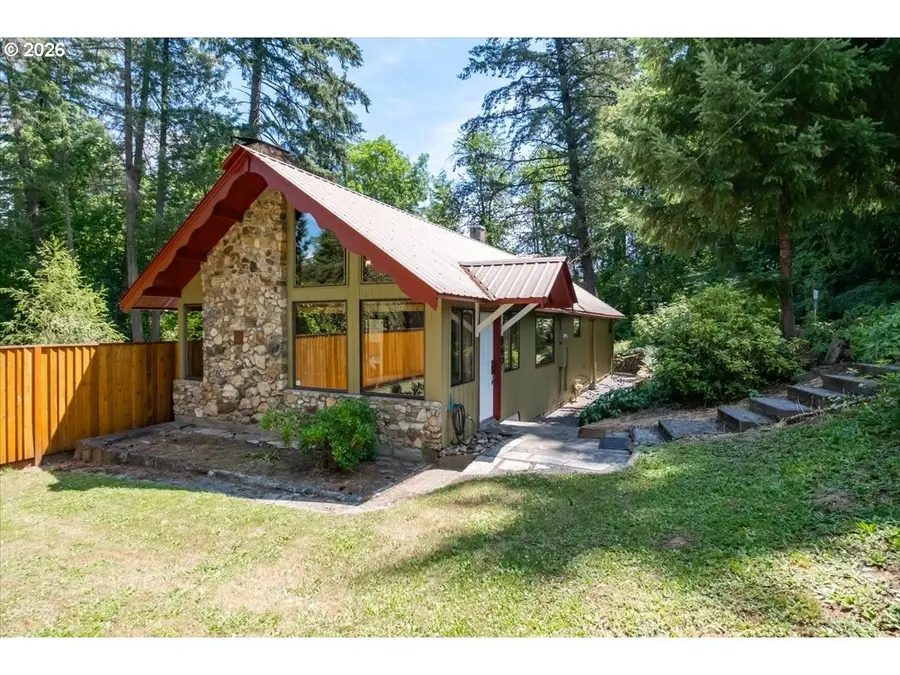 940 Oak Ter, Sweet Home, OR 97386 - #3