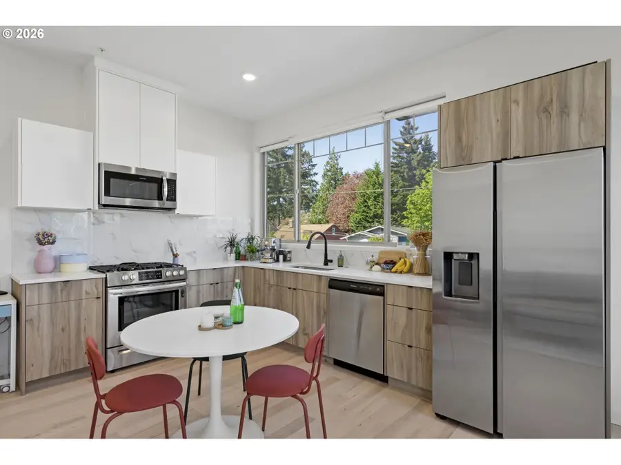 6610 N Greenwich Ave #5, Portland, OR 97217 - #2