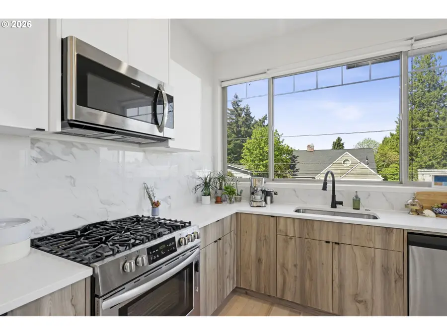 6610 N Greenwich Ave #5, Portland, OR 97217 - #3