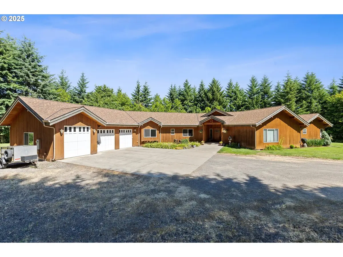 20898 NE Mccormick Hill Rd, Hillsboro, OR 97123 - Image #1