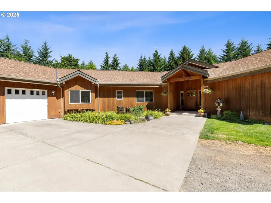 20898 NE Mccormick Hill Rd, Hillsboro, OR 97123 - Image #2