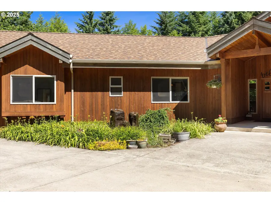 20898 NE Mccormick Hill Rd, Hillsboro, OR 97123 - Image #3