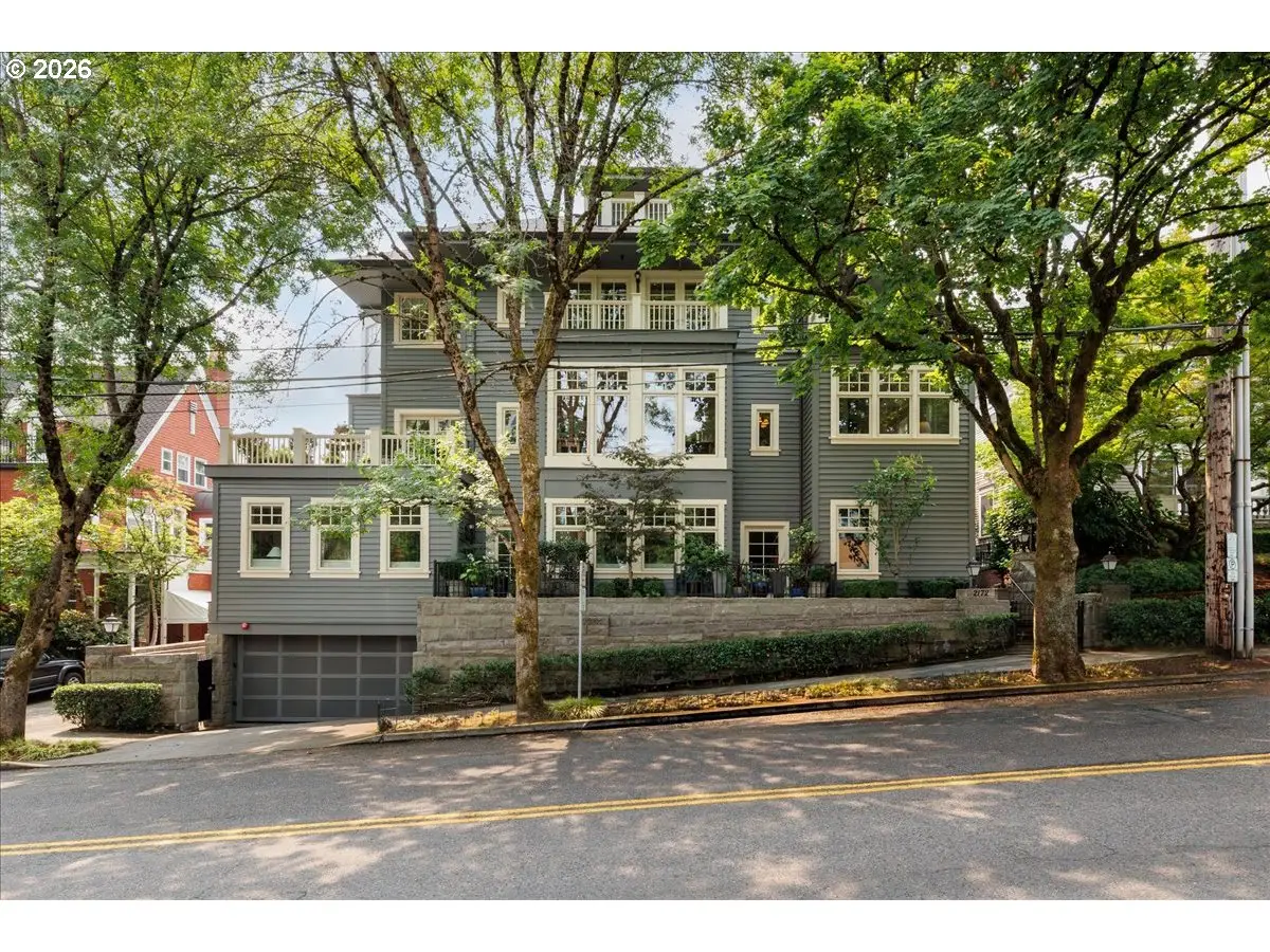 2172 SW Park Pl #C, Portland, OR 97205 - #1