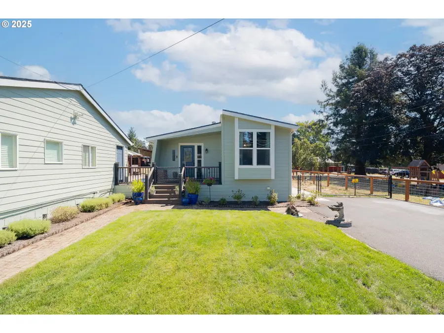 1317 NE 267th Ave, Camas, WA 98607 - Image #2