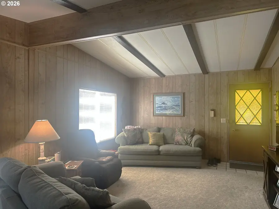 16735 Thompson Rd, Brookings, OR 97415 - #3